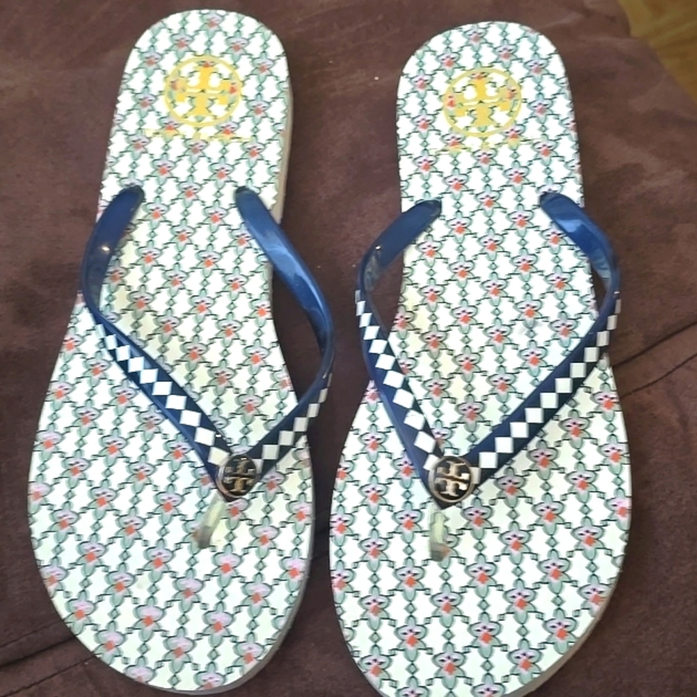 brand new tory burch thong sandals